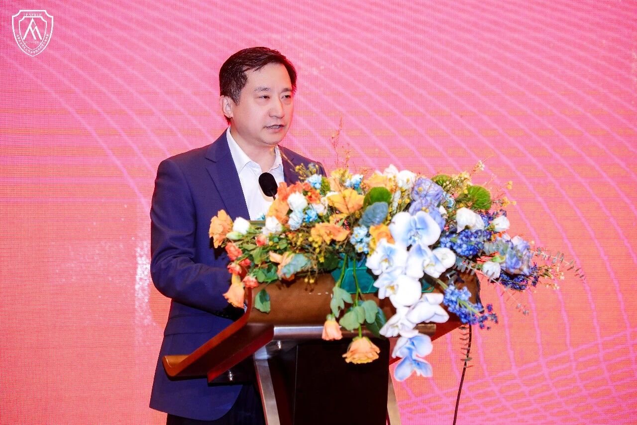 王楠.jpg